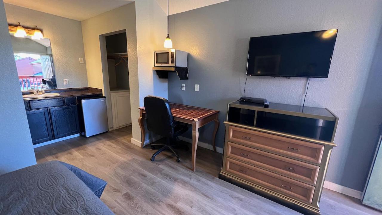 Texas Lodge Kenedy Extérieur photo